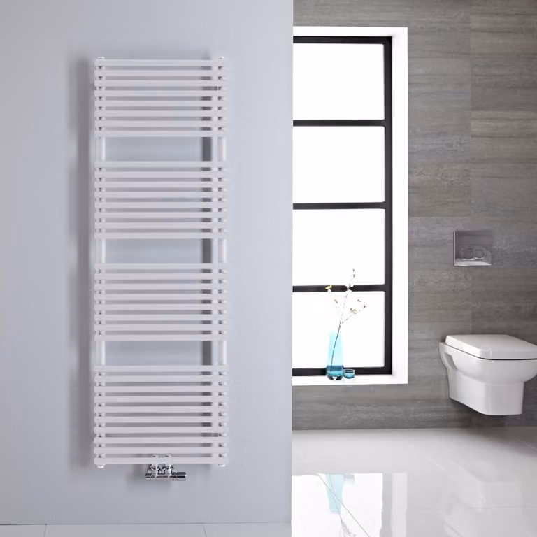 Scaldasalviette Bianco con Attacco Centrale - 310W - Magera