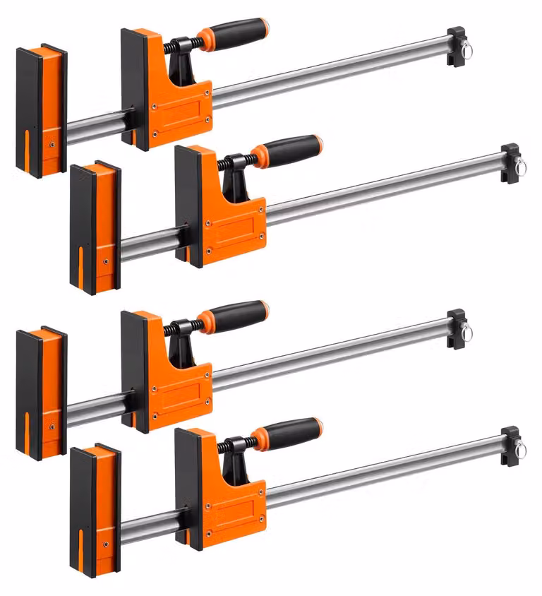 Set di morse a vite - 4 morse a "F" - Portata: 61 cm - Forza di serraggio: 680 kg - Funzione di serraggio e di apertura - Morse protettive in gomma - Adatte per legno e metallo