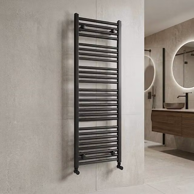 Termoarredo porta asciugamani INBAGNO in acciaio nero opaco, H 150 x L 65 cm