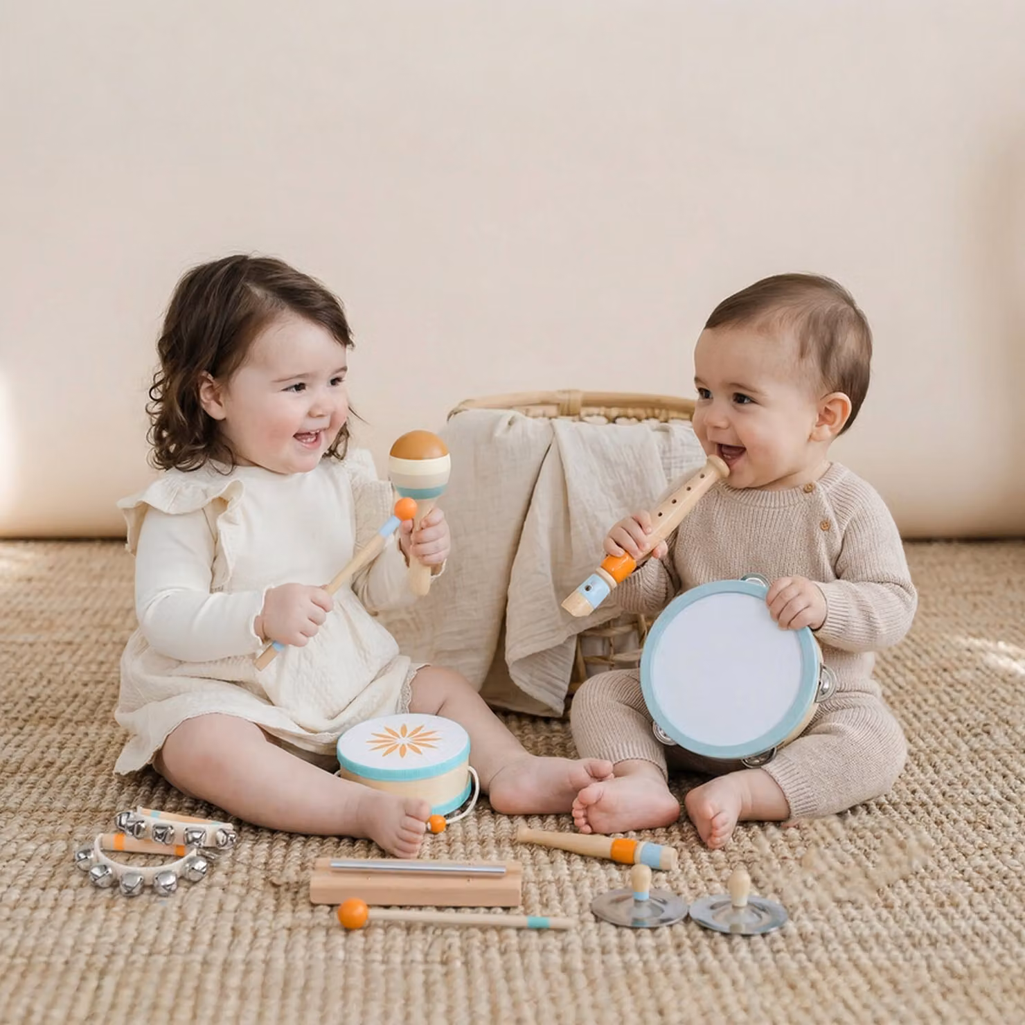 Set di strumenti musicali a percussione in legno multicolore AIYAPLAY per bambini stile Montessori – 2