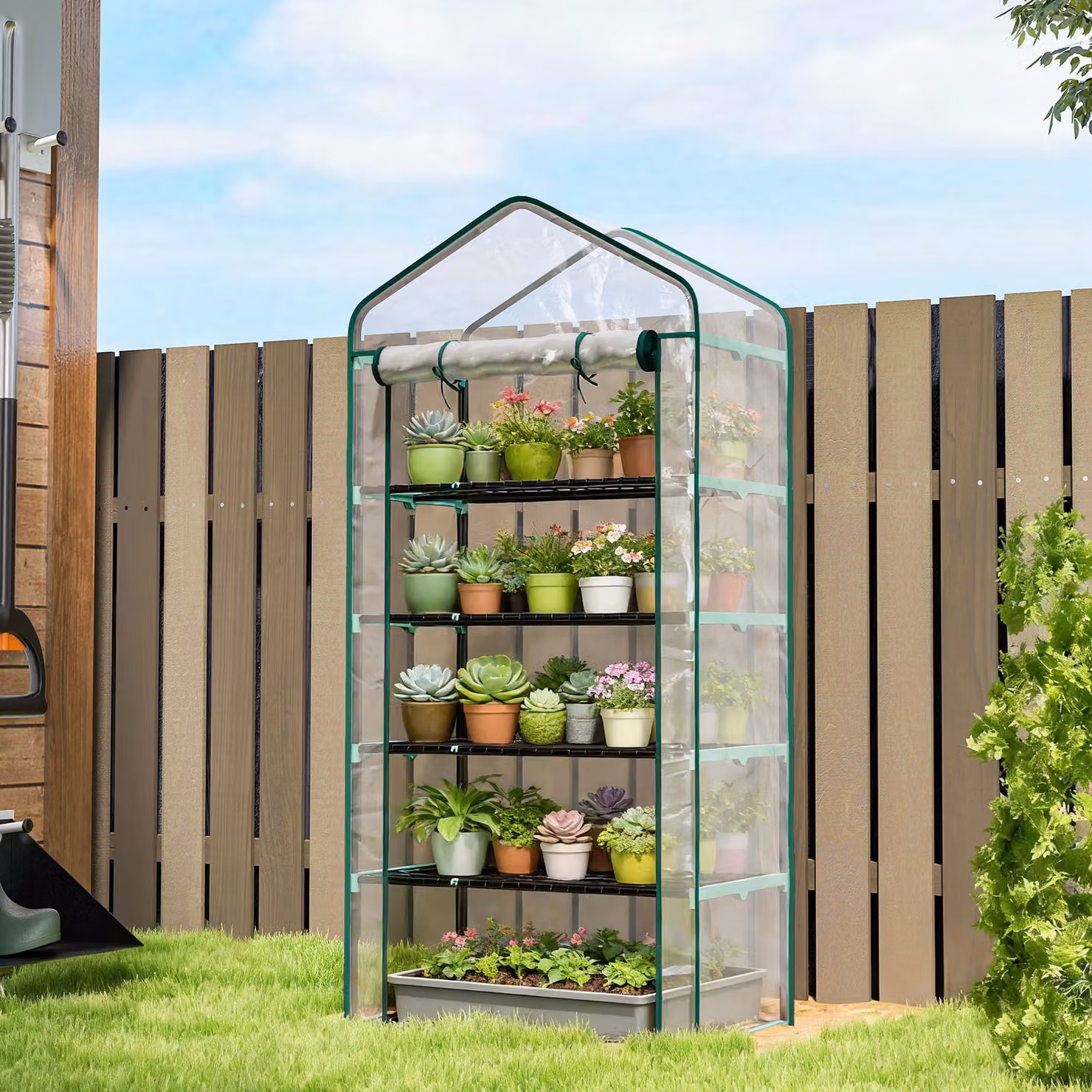 Serra a casetta Outsunny con 5 livelli, ingresso avvolgibile, in acciaio e polietilene, Trasparente, L: 90 cm, P: 49 cm, H: 193 cm – 2