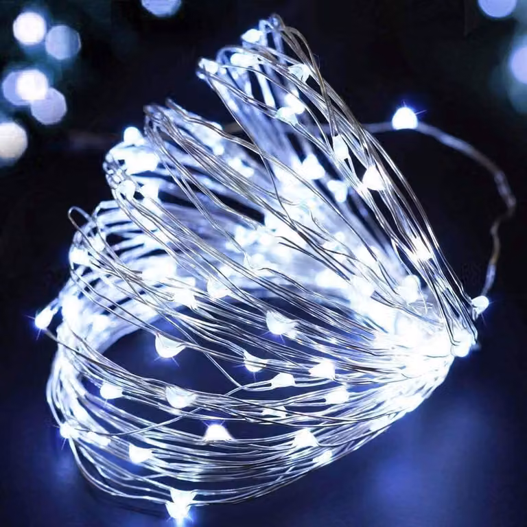 Confezione da 2 catene luminose con 20 LED, luce bianca fredda, alimentazione a batteria, impermeabili