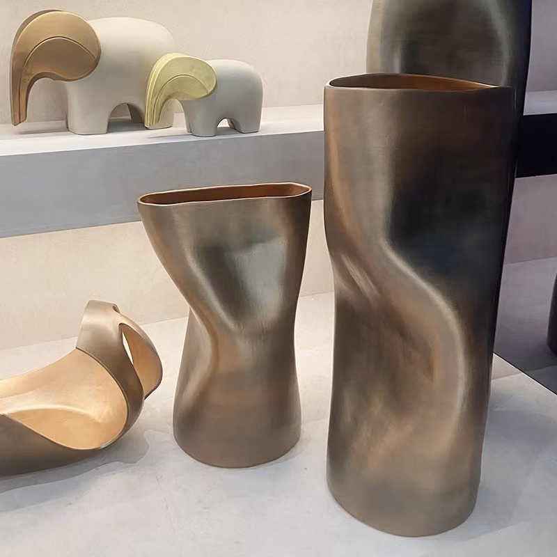 Vaso scultura Erosa Adriani e Rossi