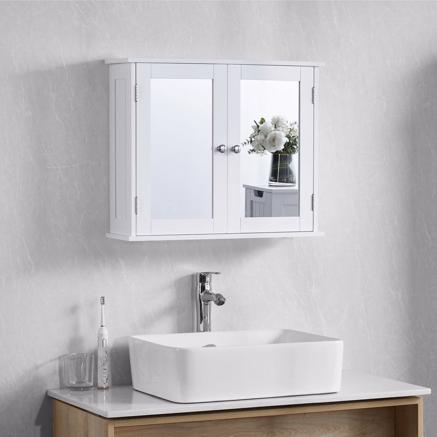 Mobiletto contenitore con specchio, 2 ante, bianco, dimensioni 47x57x18 cm, da montare a parete