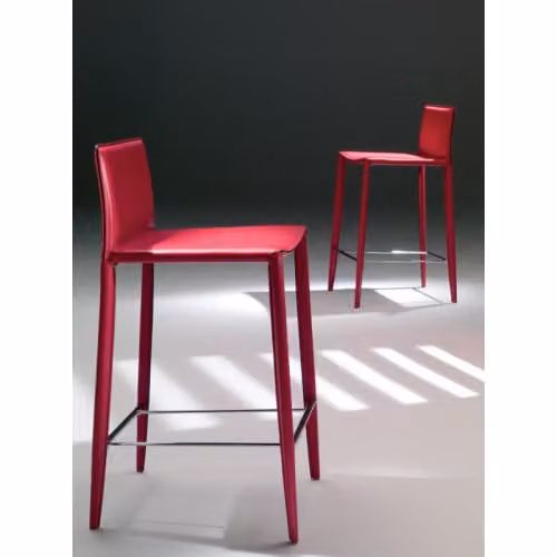 Sgabello Linda in cuoio dal design classico Bontempi Casa