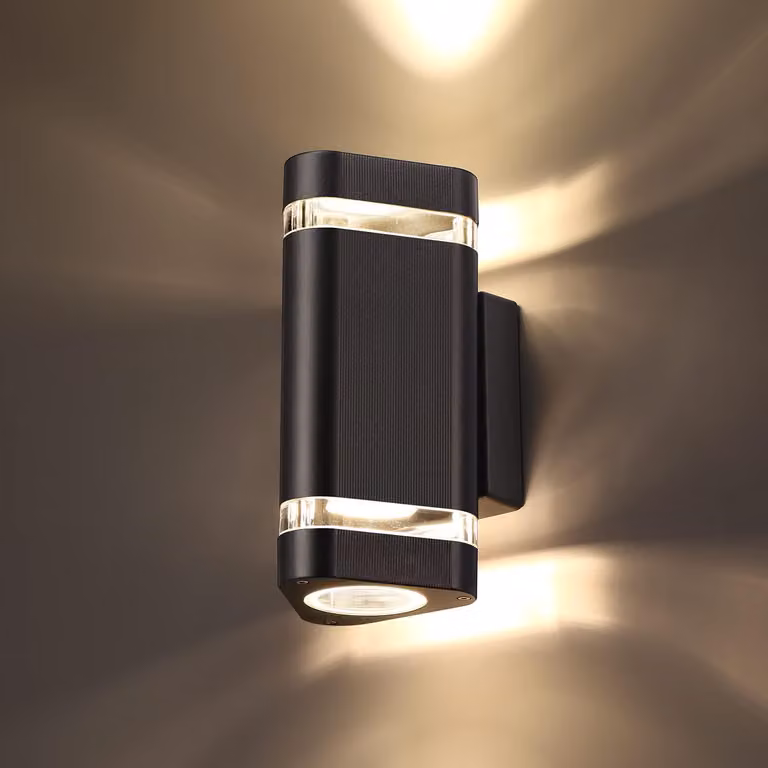 Lampada da parete esterna a LED, triangolare, grado di protezione IP65, attacco GU10, alluminio, luce bianco caldo