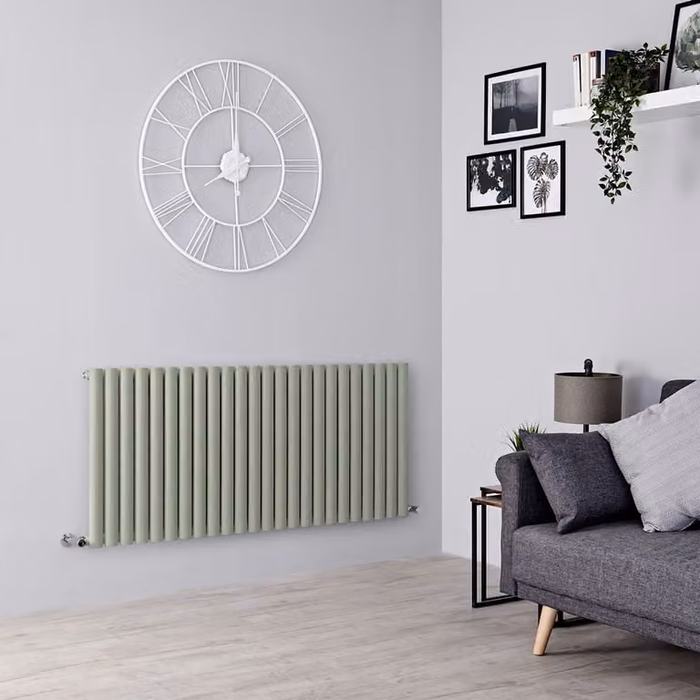 Radiatore di Design Orizzontale  Verde (Sage Leaf Green) -  635mm x 1416mm  - Pannello Singolo  - Revive