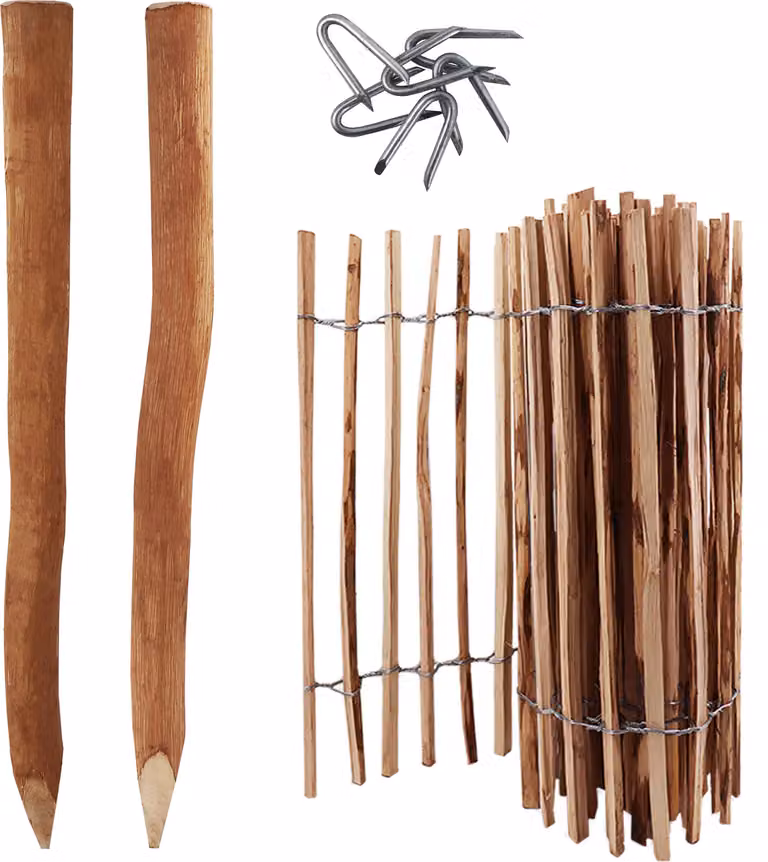 set completo di picchetti di 5 metri di altezza 60 cm, distanza tra i picchetti 4-6 cm con 5 pali di legno lunghi 1,05 m e graffette