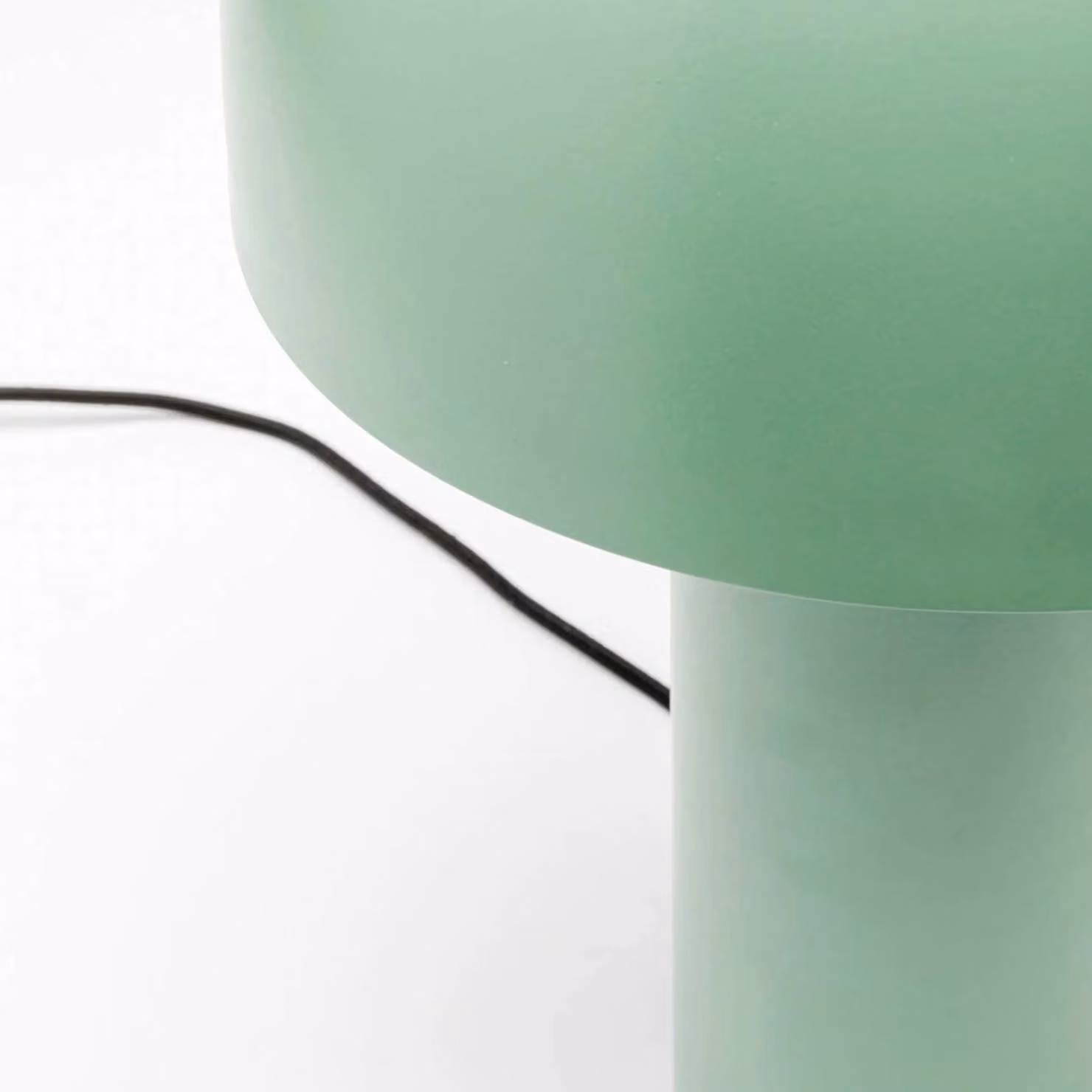 KARE Lampada da tavolo Loungy, Verde, Soggiorno / Sala da pranzo, Metallo, Moderno, Lampada da tavolo