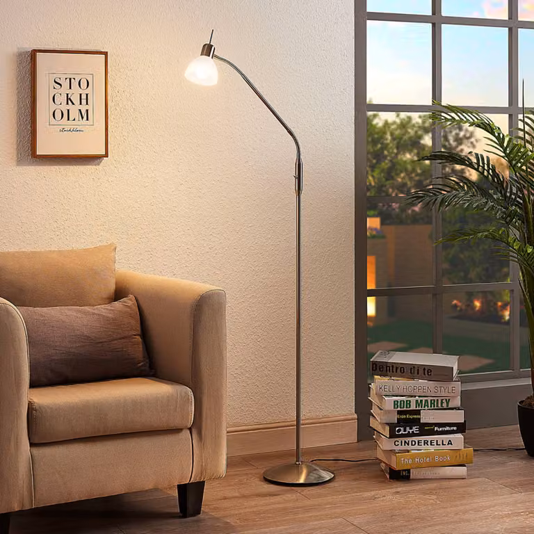 Lampada da terra Gwendolin Lindby, Alluminio / Grigio / Zincato, Soggiorno / Sala da pranzo, Metallo, Moderno, Lampada da terra