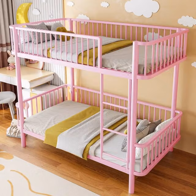 Letto a castello in metallo 90x200 rosa salvaspazio con sponde di sicurezza