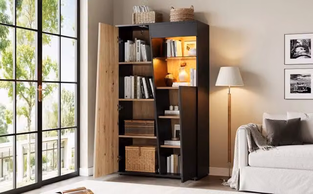 Vetrina Soggiorno con Luci LED Bluetooth; Mobile Espositore Nero e Legno con Ripiani in Vetro Temperato; 80x35x139.5cm