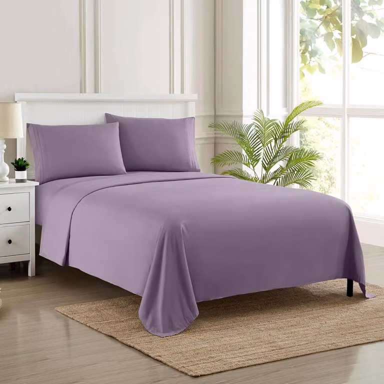 Set di biancheria da letto Luxe della Sweet Home Collection, composto da lenzuolo con angoli, lenzuolo di sopra, 2 federe, realizzato in microfibra finemente spazzolata, colore prugna, taglia Twin XL