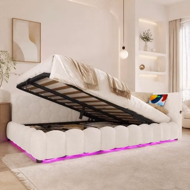 Letto contenitore Mivray con rete a doghe, illuminazione LED e porte di ricarica USB e Type-C, rivestimento in effetto feltro bianco, L/P/H: 140 x 200 x 152 cm