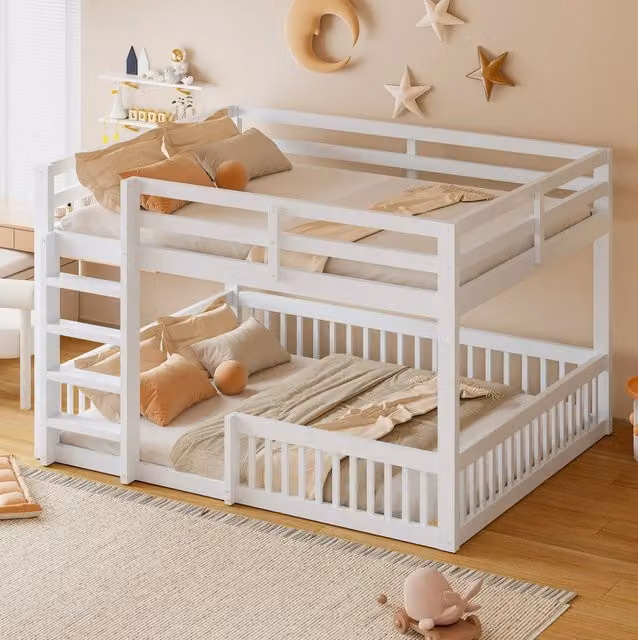Letto a castello bianco 160x200 cm in legno massiccio con sponde di sicurezza