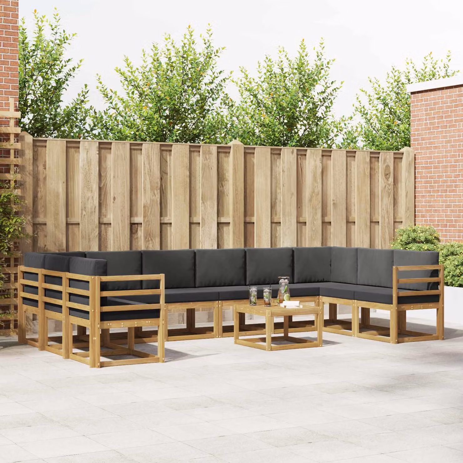 vidaXL Set di divani da esterno a forma di U composto da 11 pezzi in legno di acacia con cuscini, Bianco, Antracite e Marrone