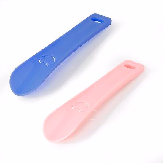Set Azomor composto da 2 cucchiai compatti, ideali per un uso semplice a casa e in viaggio