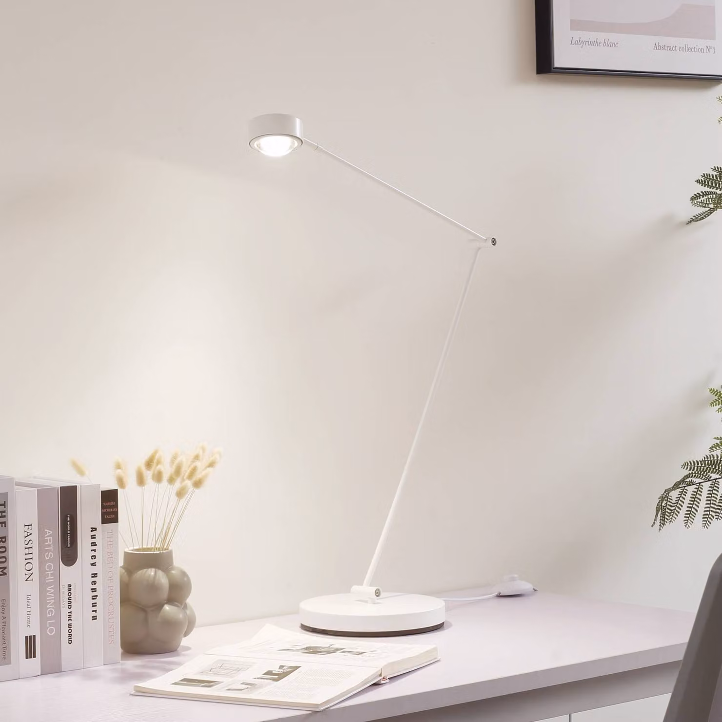 Lampada da terra Jyla Lindby, Bianco / Opale, Soggiorno / Sala da pranzo, Metallo, Moderno, Lampada da terra