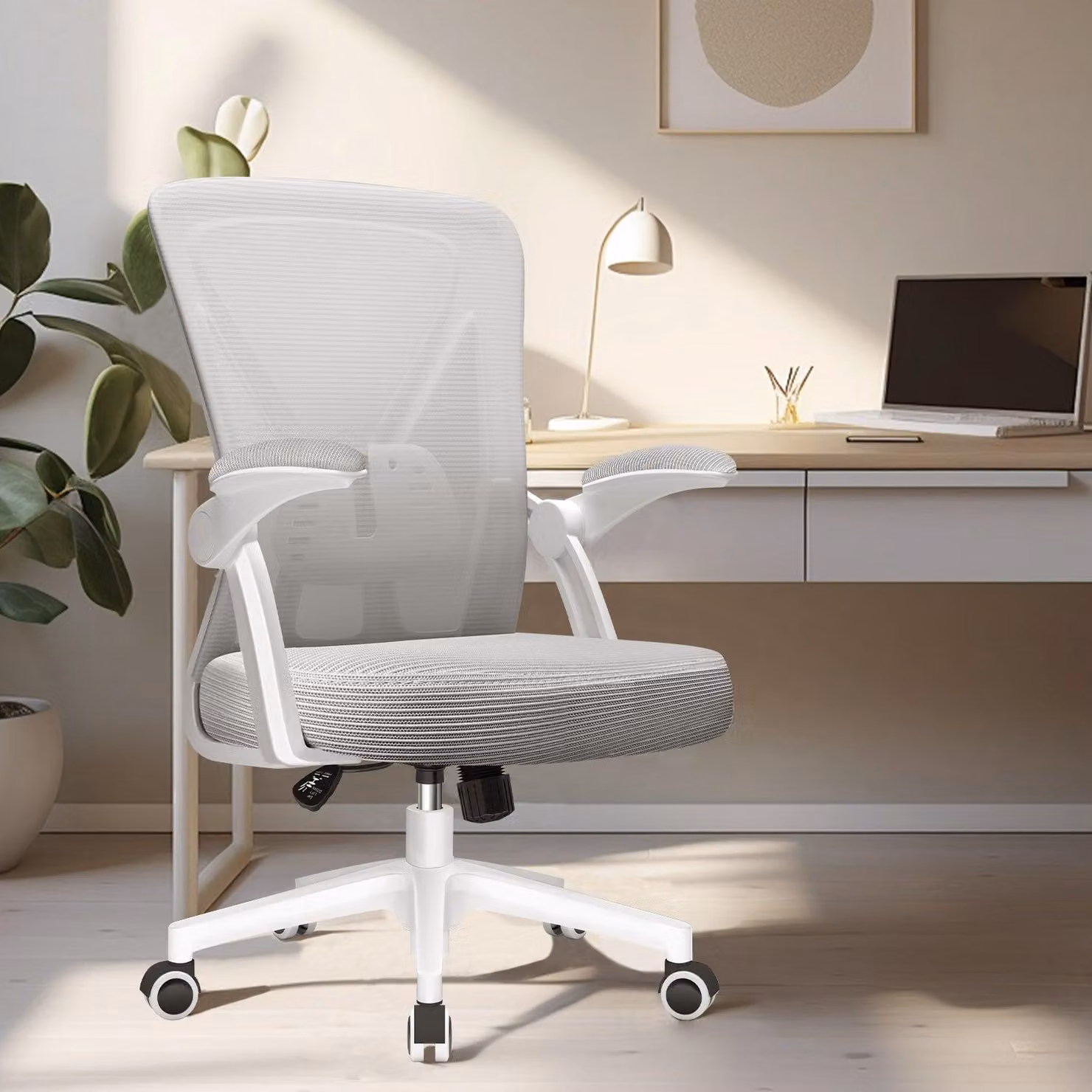 Sedia da ufficio ergonomica con schienale in rete traspirante e supporto lombare regolabile