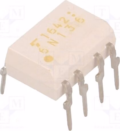 1 optoisolatore, 2,5 kV, per montaggio su circuito stampato, 1 canale, involucro DIP8, modello 6N136(F), uscita