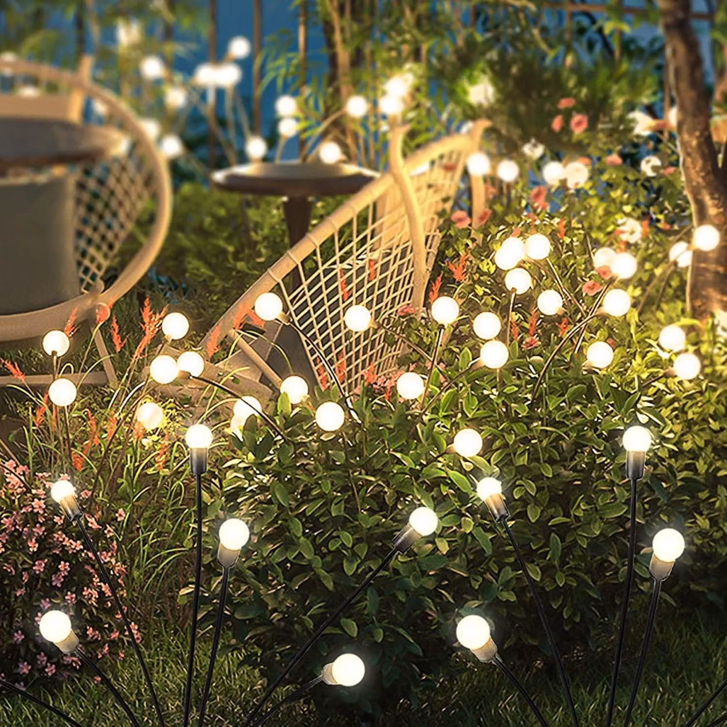 Luci da giardino solari, set di 4 pezzi, 10 LED, grado di protezione IP65, luce bianco caldo