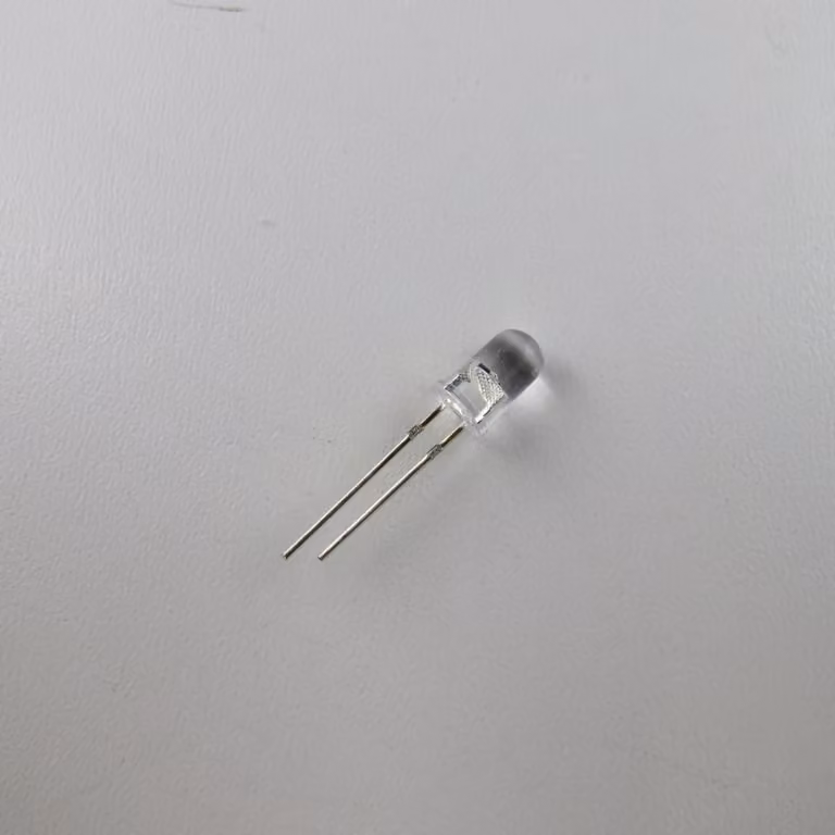 LED RGB da 5 mm, 2 pin, cambio colore, lampeggio veloce, effetto arcobaleno, 1 pezzo.