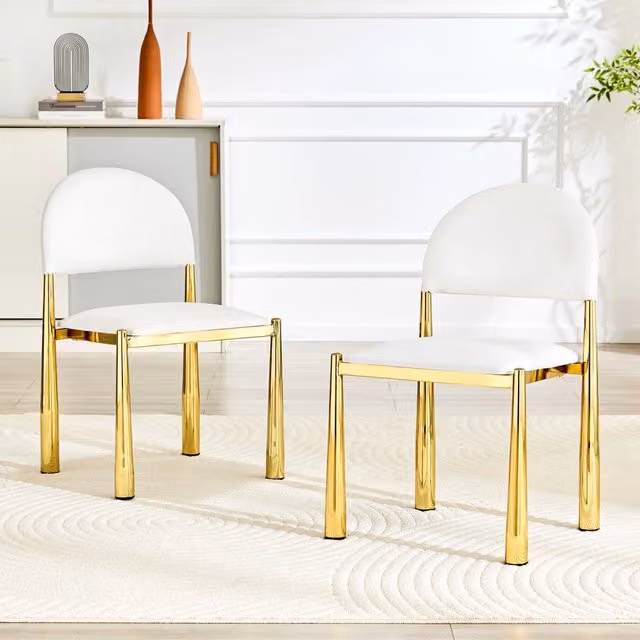 Set di 2 sedie da pranzo OKWISH in ecopelle bianca con schienale semicircolare imbottito e gambe in metallo per cucina e sala da pranzo