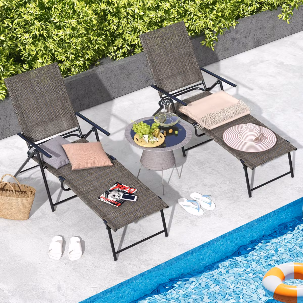 Set di 2 sedie a sdraio pieghevoli Costway per giardino, reclinabili con schienale regolabile a 6 livelli e braccioli, colore marrone