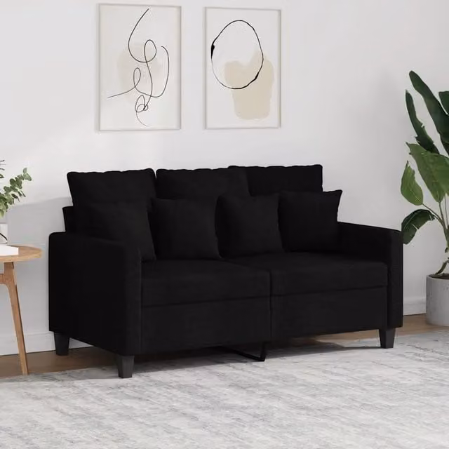 Divano a 2 posti Design Mania moderno in tessuto nero con struttura in metallo e cuscini inclusi L: 138 cm, P: 77 cm, H: 80 cm – 1
