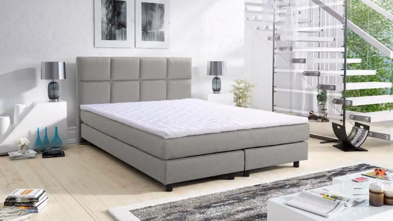 Letto con rete a molle, letto imbottito modello Glenn, 1 cuscino, letto per hotel, dimensioni 140x200, topper per letto color grigio chiaro