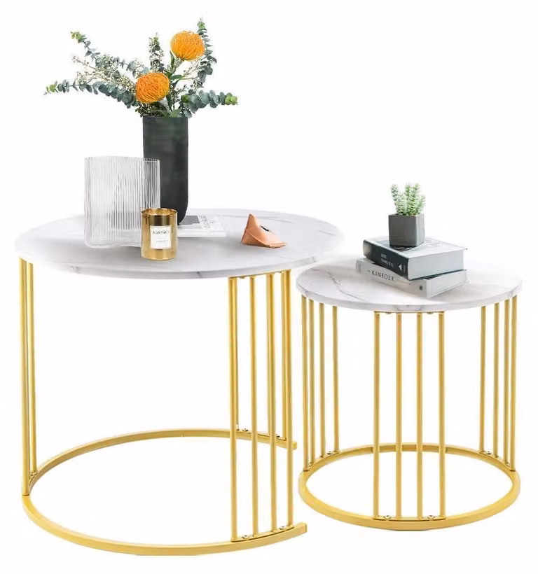 Set di due tavolini da caffè, design moderno, forma rotonda, finitura marmo bianco, struttura in metallo
