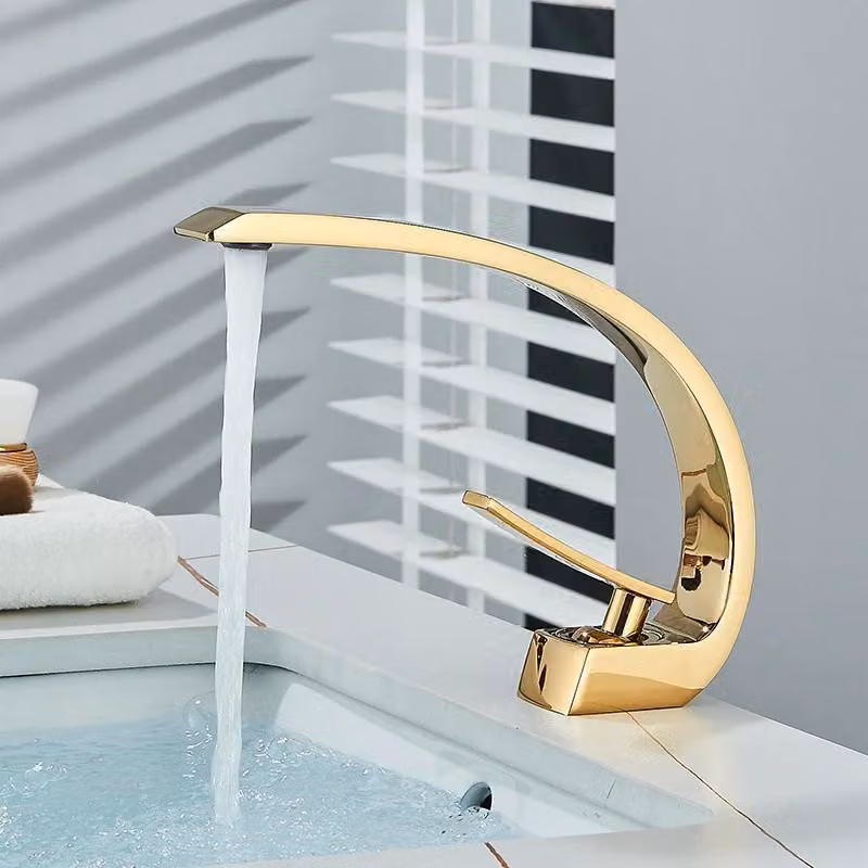 Miscelatore monocomando per lavabo da bagno - Montaggio a incasso - Miscelatore monoleva - Acqua calda e fredda - Corpo in ottone - Finitura dorata