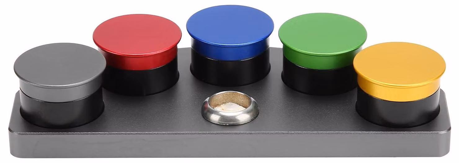 Omgoods - Set di oliatori per orologi - Cinque contenitori dosatori - Contenitori per olio da orologeria - Attrezzi per orologiai - Accessori per la riparazione di orologi - Metallo resistente - Kit di riparazione orologi