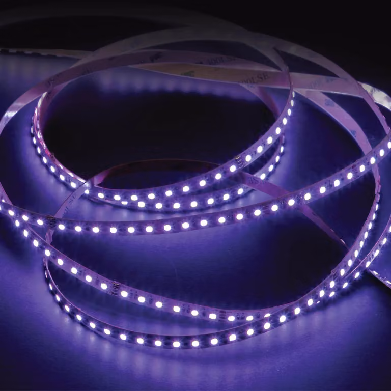 Striscia LED ARELUX XFRILL RGB, 5 metri, 12W/metro, 120 LED/metro, 24V DC, grado di protezione IP20, angolo di emissione 120 gradi