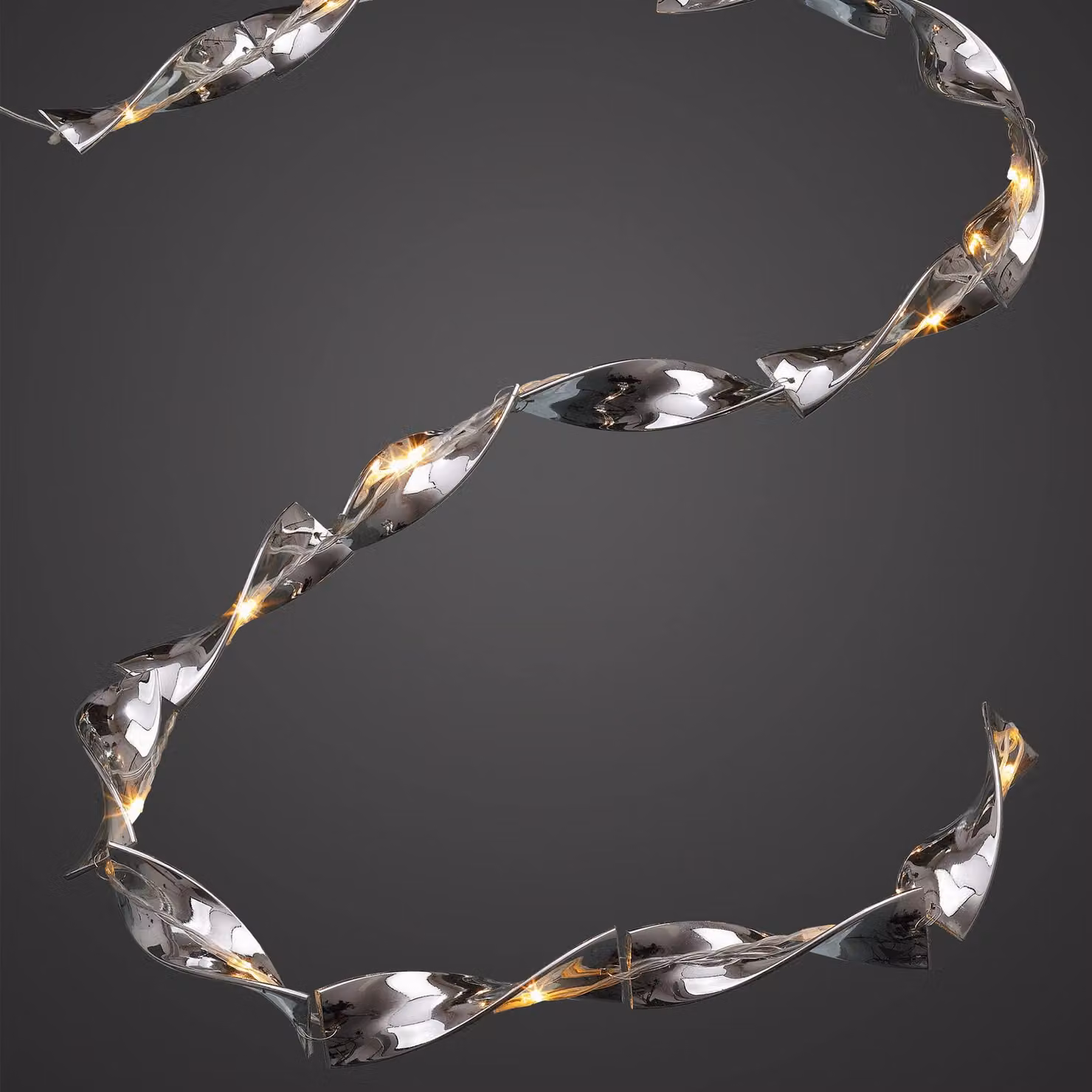 Catena luminosa a spirale, 15 LED bianco caldo, lunghezza 1,5 metri, alimentazione a batteria