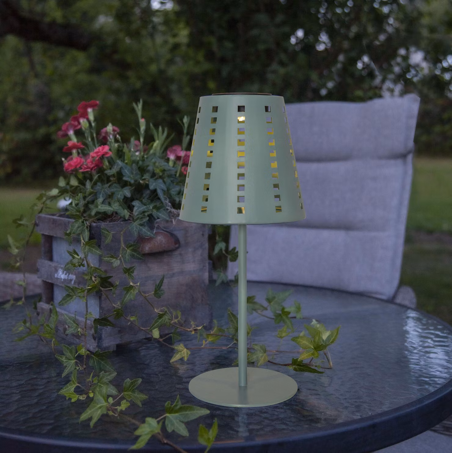 Decorazione solare a LED 'Sola', verde, 1 ww LED