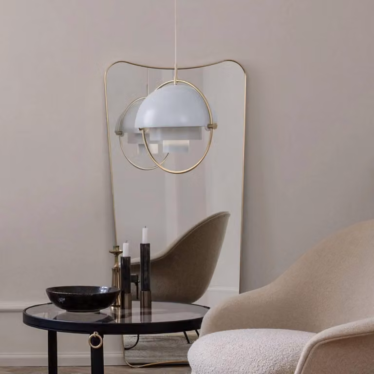 GUBI Lampada a sospensione Multi-Lite, dimmerabile, Bianco / Opale, Soggiorno / Sala da pranzo, Metallo, Design, Lampada a sospensione