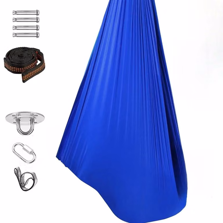 Sedia a dondolo sospesa – Adatta per interni ed esterni – Rotazione a 360° – Flessibile – Resistente – Antistrappo – Facile da montare – Ideale per balconi e giardini