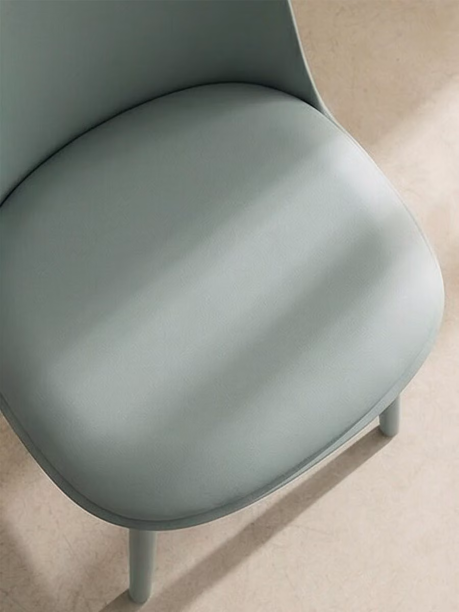 Sedia moderna in plastica verde Kenay Home – 2