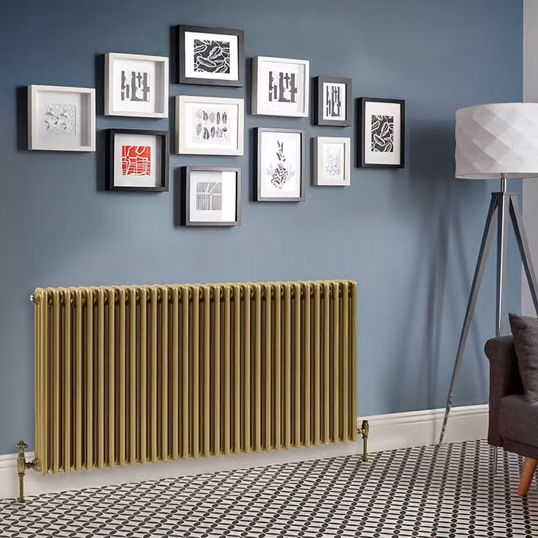 Radiatore Orizzontale a Tripla Colonna Tradizionale Regent Oro L: 141,5 cm, H: 75 cm