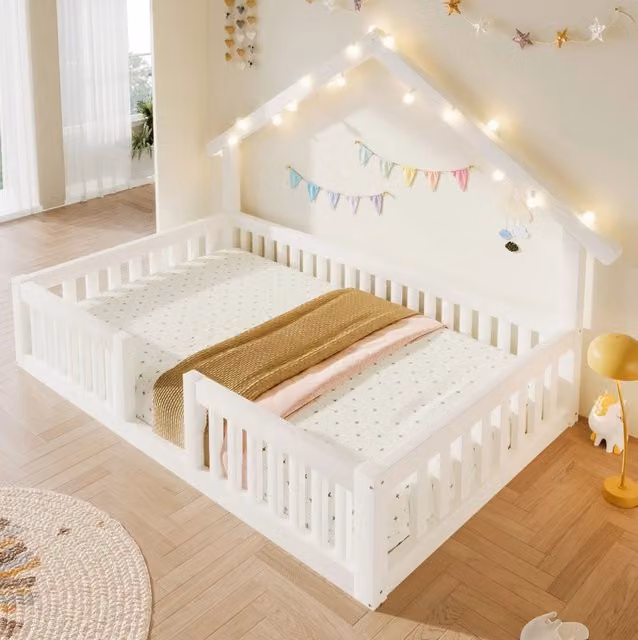 Letto a casetta per bambini 90x200 cm in legno bianco con LED, salvaspazio, senza materasso
