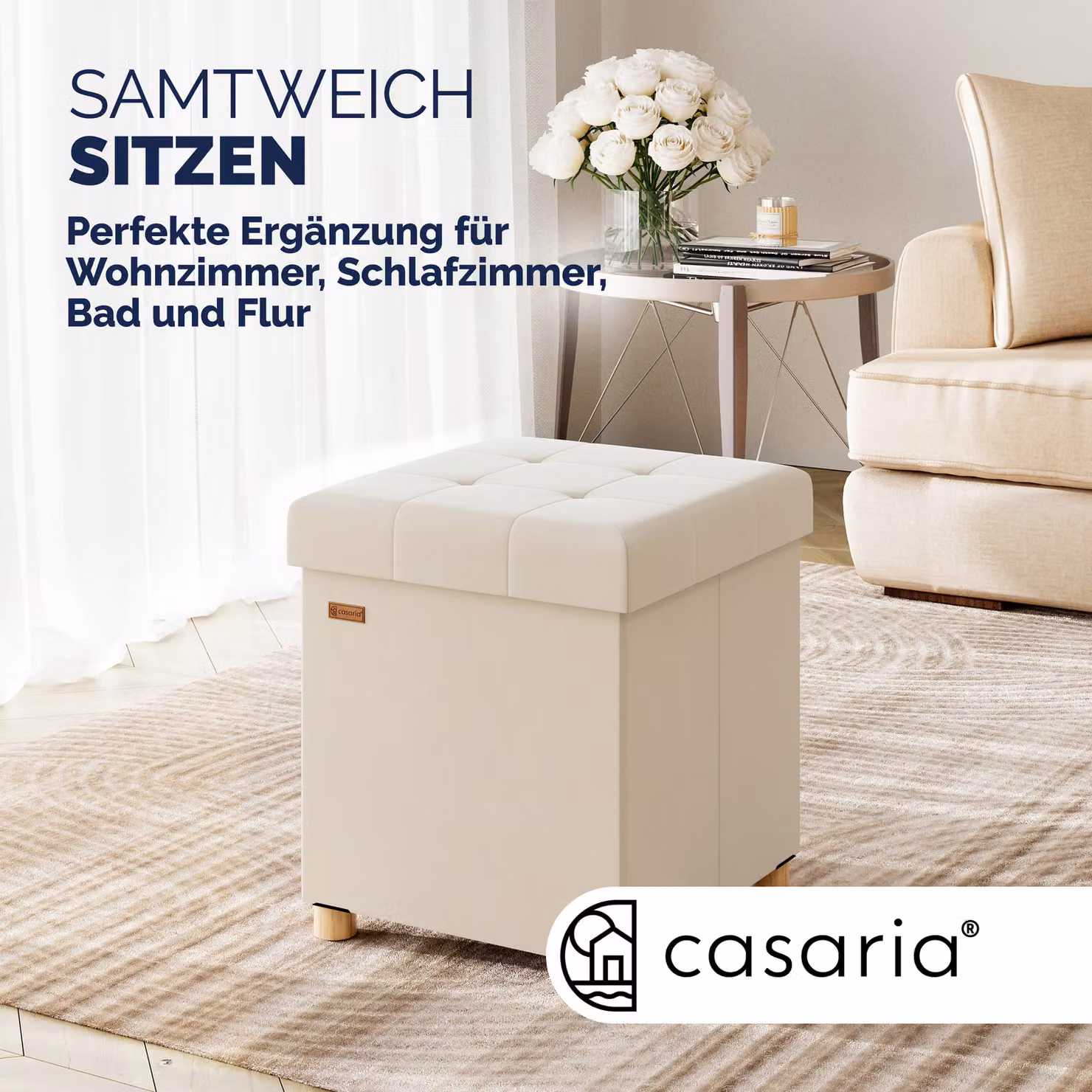 Sgabello beige in velluto Casaria con struttura in legno L: 42 cm, P: 38 cm, H: 38 cm