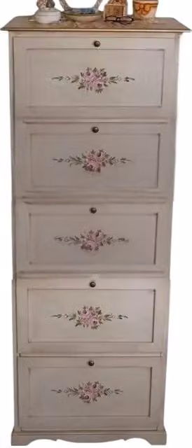 Scarpiera Mobili 2G in legno shabby chic con 5 ante ribaltabili, colore avorio anticato e dettagli oro, L: 79 cm, P: 30 cm, H: 210 cm