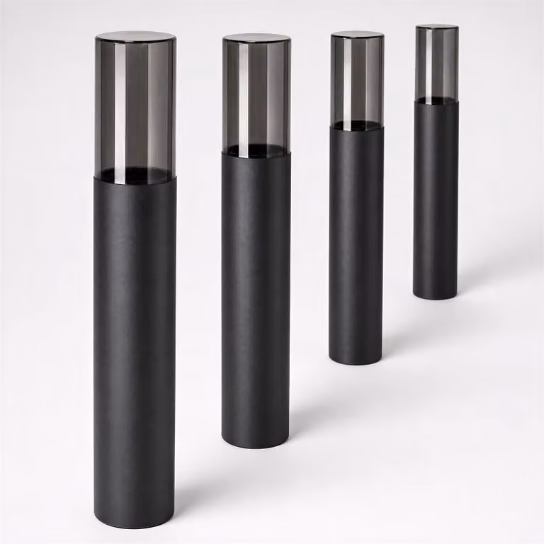 SSC-LUXon, 4 lampade da terra VARDA per esterni, nero, attacco E27 - Lampada da terra per esterni, altezza 50 cm, lampada da marciapiede di design, lampada a paletto