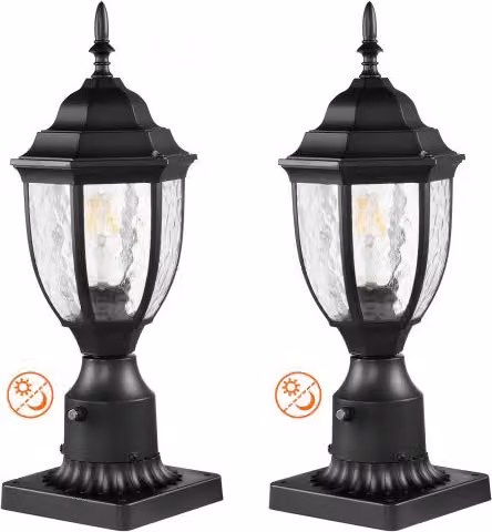 Set di 2 Lampade da Palo VEVOR per Esterno, Luci con Sensore Crepuscolare e Paralume in Vetro, Colore Nero, L/P/H: 16,4 x 16,4 x 43 cm