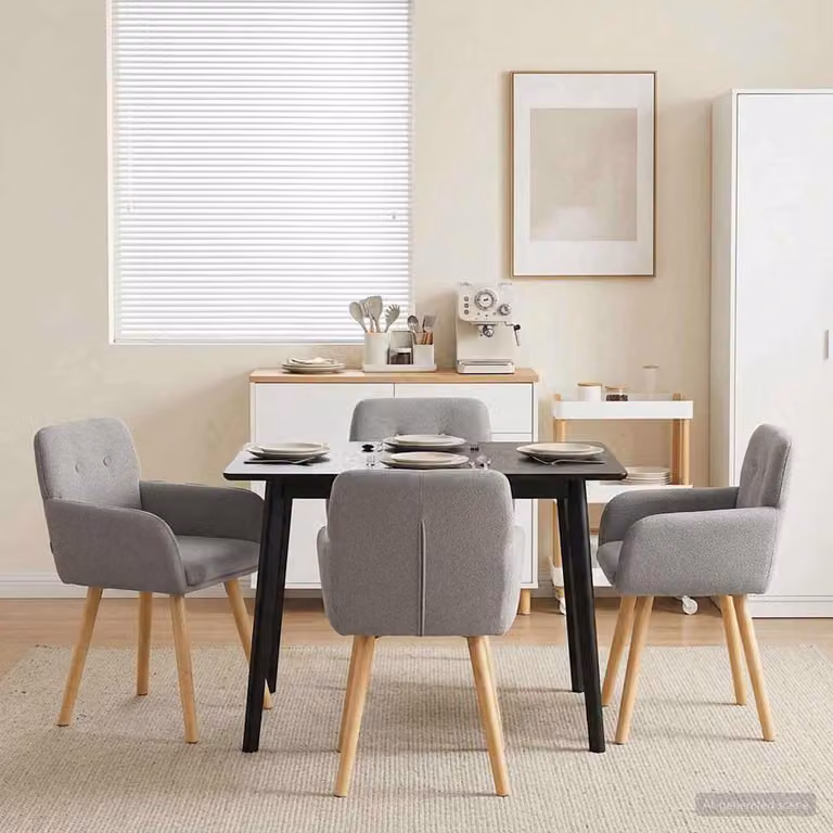 Set di 4 sedie da pranzo vidaXL in tessuto bouclé grigio con struttura in legno e metallo, L: 59 cm, P: 56,5 cm, H: 85 cm