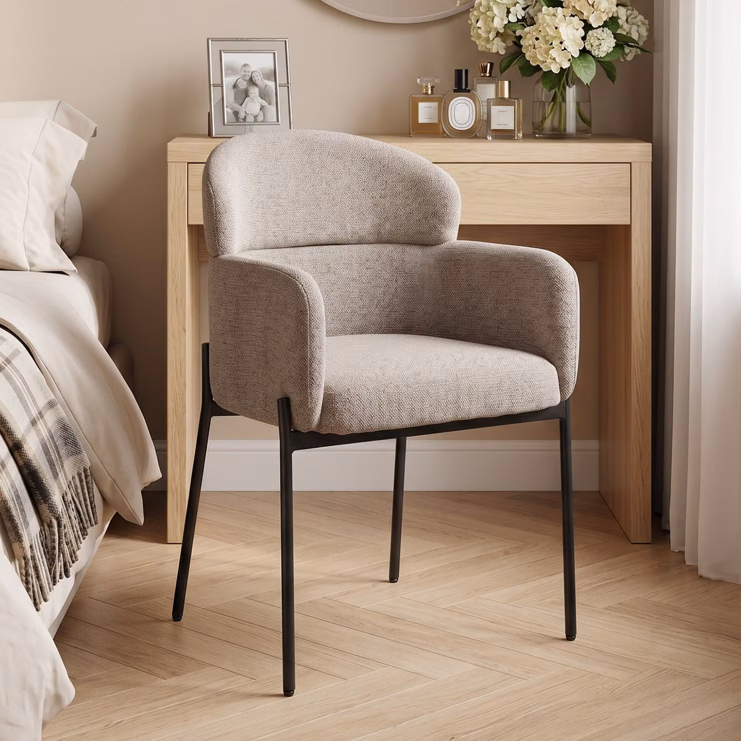 Poltrona d'Accento Moderna HOMCOM in Velluto con Schiuma ad Alta Densità, Schienale Ergonomico e Gambe in Metallo, Marrone – 2