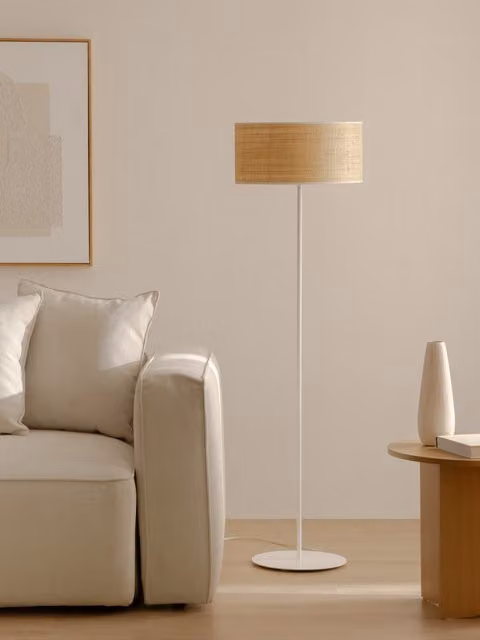 Lombok lampada da terra in rafia e rattan bianca e beige di Kenay Home - H: 151 cm, L/P: 40 x 40 cm – 1