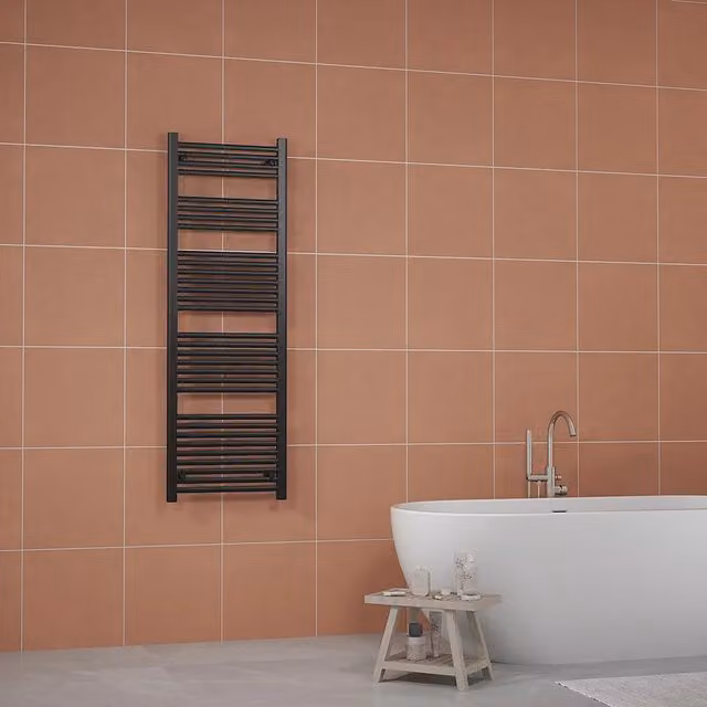 Termoarredo scaldasalviette Parama in metallo nero opaco H: 150 cm, L: 50 cm, interasse 45 cm