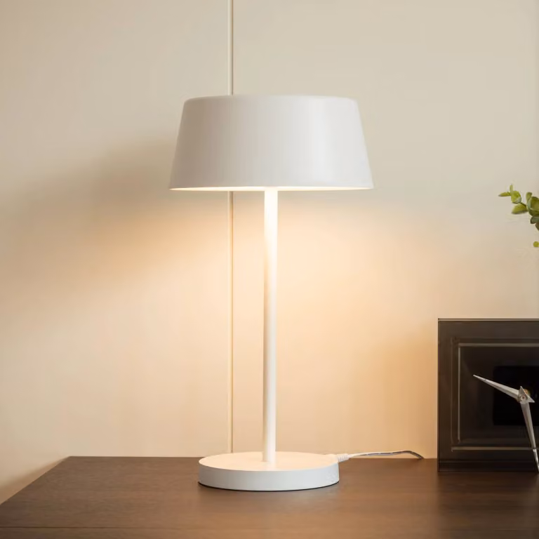 Lampada da tavolo a LED Milica Lindby, dimmerabile, Bianco / Opale, Soggiorno / Sala da pranzo, Metallo, Scandinavo, Lampada da tavolo LED